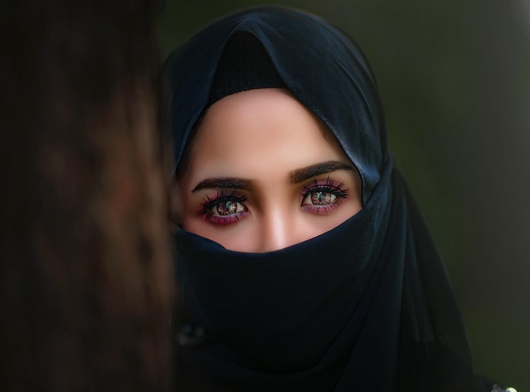 iphone aesthetic girl hijab mirror